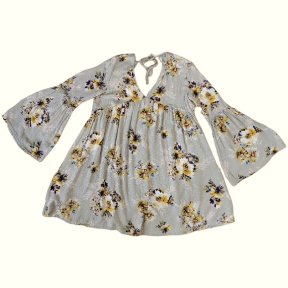Altar’d State Bell Sleeve Boho Floral Tunic Mini Dress S Grey Fairy Garden Girl - Picture 4 of 13
